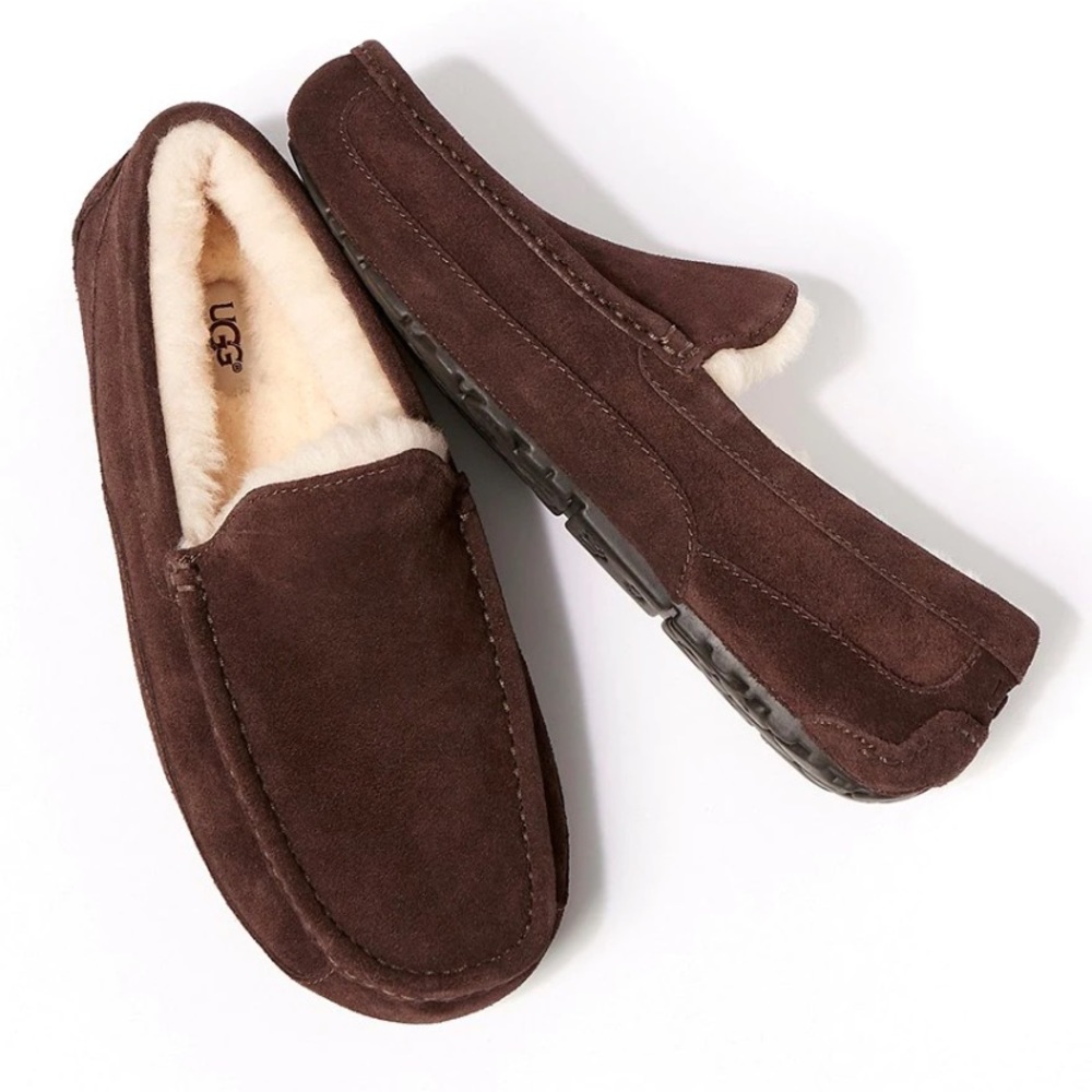 NEW: UGG® Men's Ascot Suede Moc-Toe Slippers